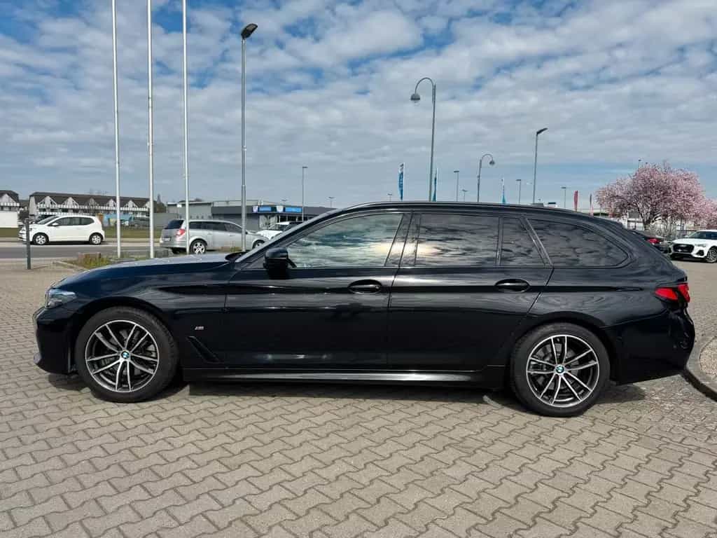 BMW 5 Series 520 d xDrive M Sport"SHADOW LINE"SPUR ASS."LEDER 03/2023-photo-9