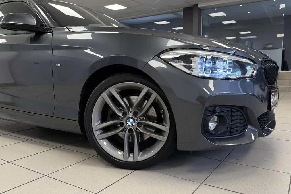 BMW 1 Series 125i Limo *M Sport*Shadow*LED*HiFi*Einparkh 10/2017-photo-10