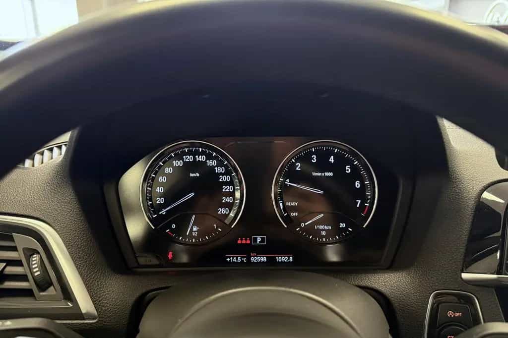 BMW 1 Series 125i Limo *M Sport*Shadow*LED*HiFi*Einparkh 10/2017-photo-20