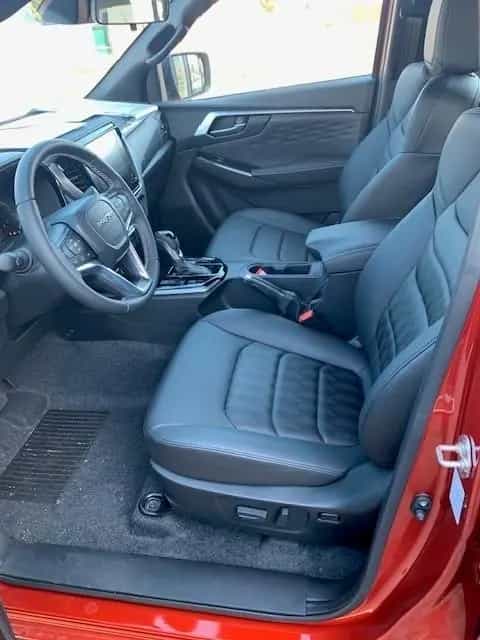 Isuzu D-Max LSE AHK+Allwetterreifen Beschichtung null-photo-6