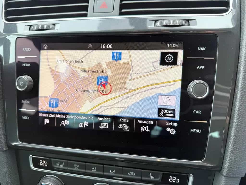 Volkswagen Golf VII Lim. Comfortline *STANDH*MASSAGE*KAMERA 10/2019-photo-18
