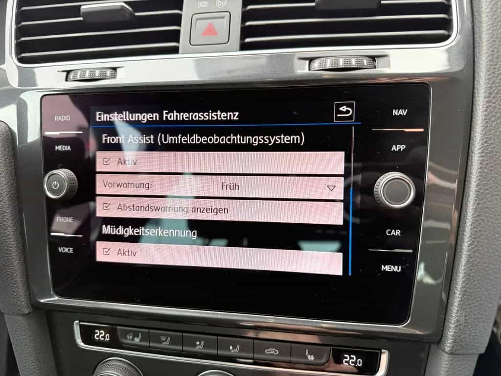 Volkswagen Golf VII Lim. Comfortline *STANDH*MASSAGE*KAMERA 10/2019-photo-22