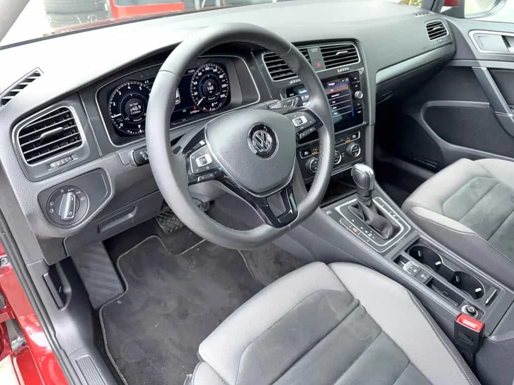 Volkswagen Golf VII Lim. Comfortline *STANDH*MASSAGE*KAMERA 10/2019-photo-30