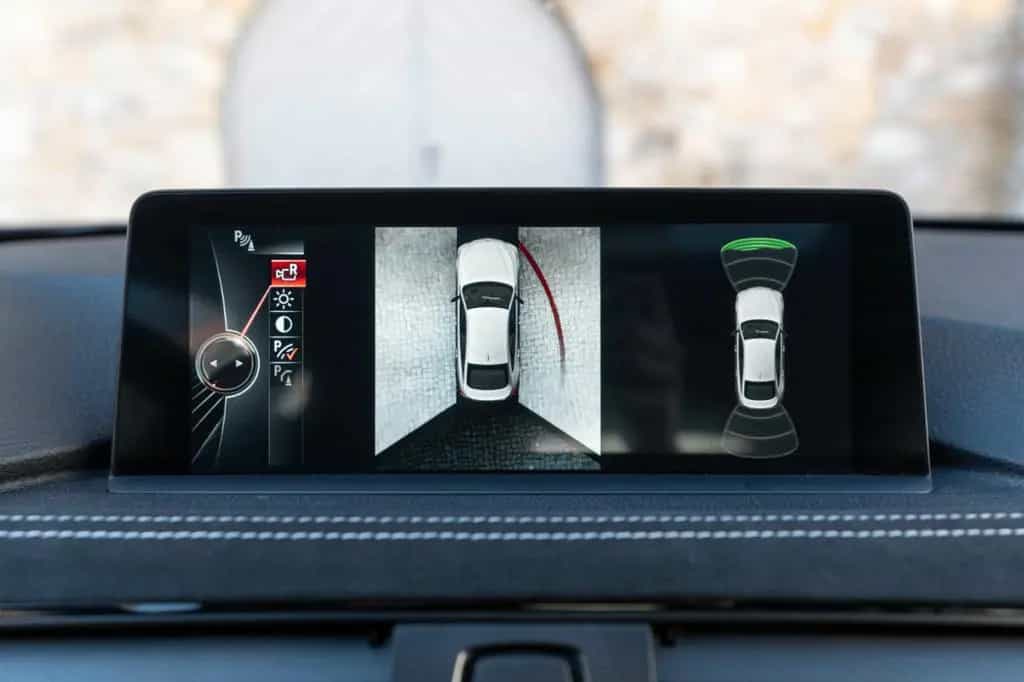 BMW 4 Series GC M-PERFORMANCE H&K HUD KAM ALC TOTW 03/2016-photo-16