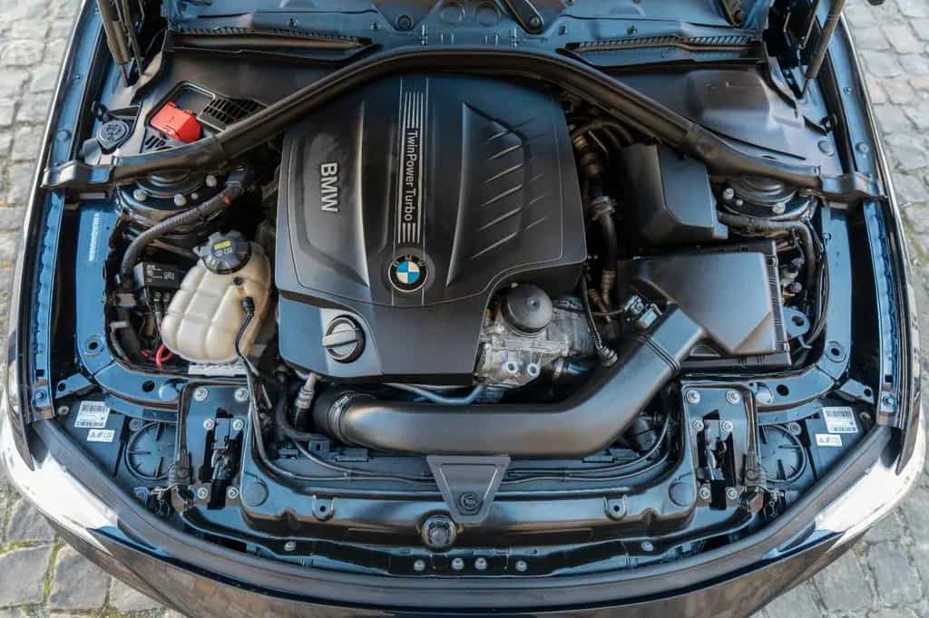 BMW 4 Series GC M-PERFORMANCE H&K HUD KAM ALC TOTW 03/2016-photo-28