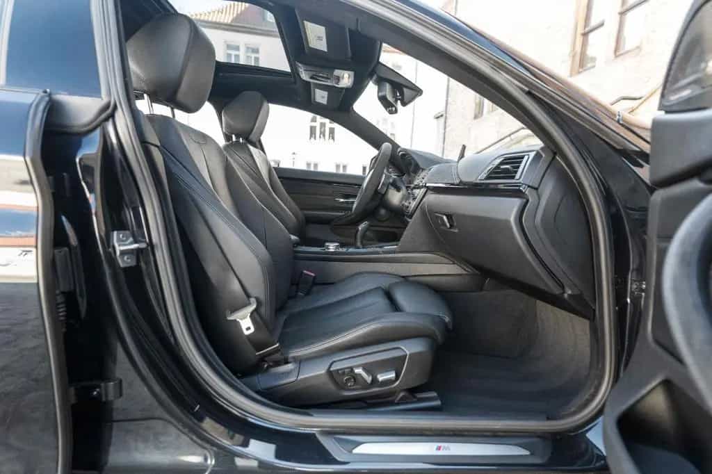 BMW 4 Series GC M-PERFORMANCE H&K HUD KAM ALC TOTW 03/2016-photo-5