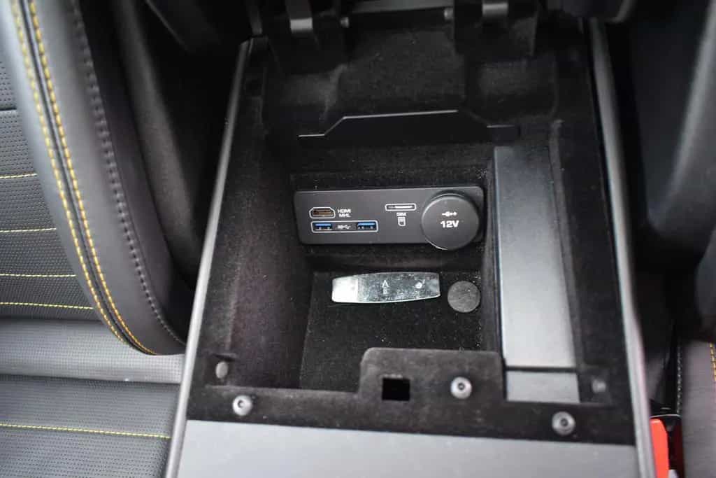 Jaguar F-Type 400 SPORT/SONDERMODEL/KLAPPENAUSPUFF/LED 11/2017-photo-25
