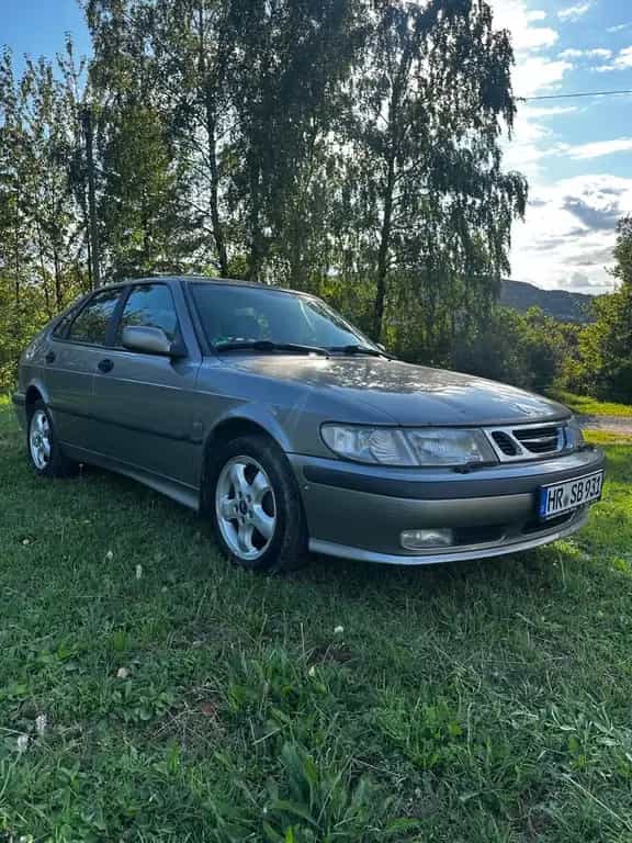 Saab 9-3 2.0t Ecopower SE Fünftürer SE 01/2002-photo-2