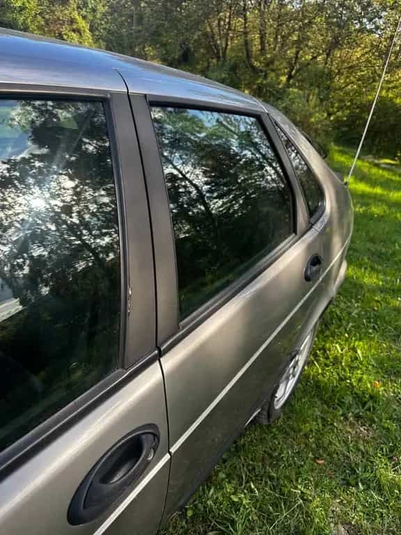 Saab 9-3 2.0t Ecopower SE Fünftürer SE 01/2002-photo-7