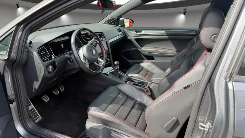 Volkswagen Golf GTI Performance*LED*PANO*DYNAUDIO*Kamera* 02/2019-photo-5
