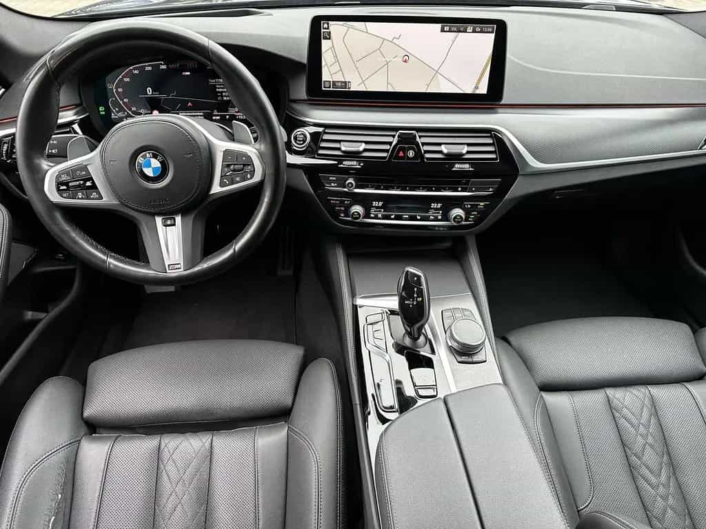BMW 5 Series 520d Touring xDrive M-Sport NAV+LED+HEAD-UP+KAM 11/2021-photo-10