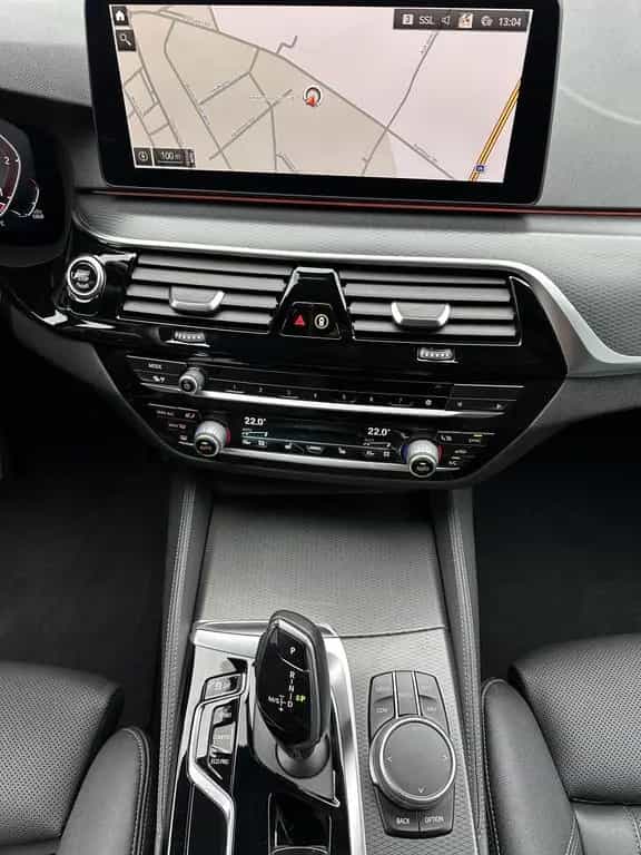 BMW 5 Series 520d Touring xDrive M-Sport NAV+LED+HEAD-UP+KAM 11/2021-photo-11