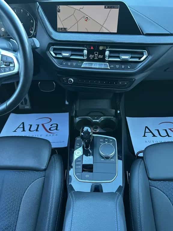 BMW M135 xDrive Sport-Aut. NAV+LED+KAMERA+18ZO+LCP 11/2020-photo-9