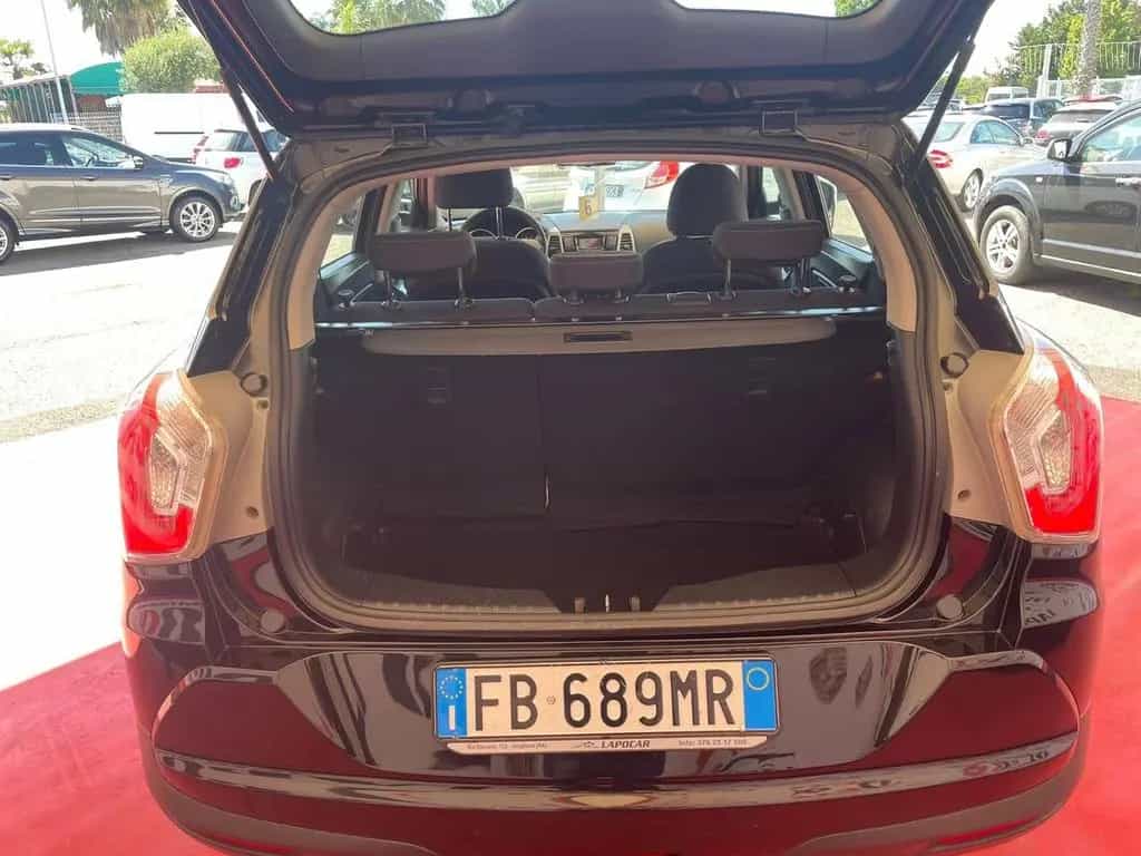 Ssangyong Tivoli 1.6d 2WD Go 12/2015-photo-5