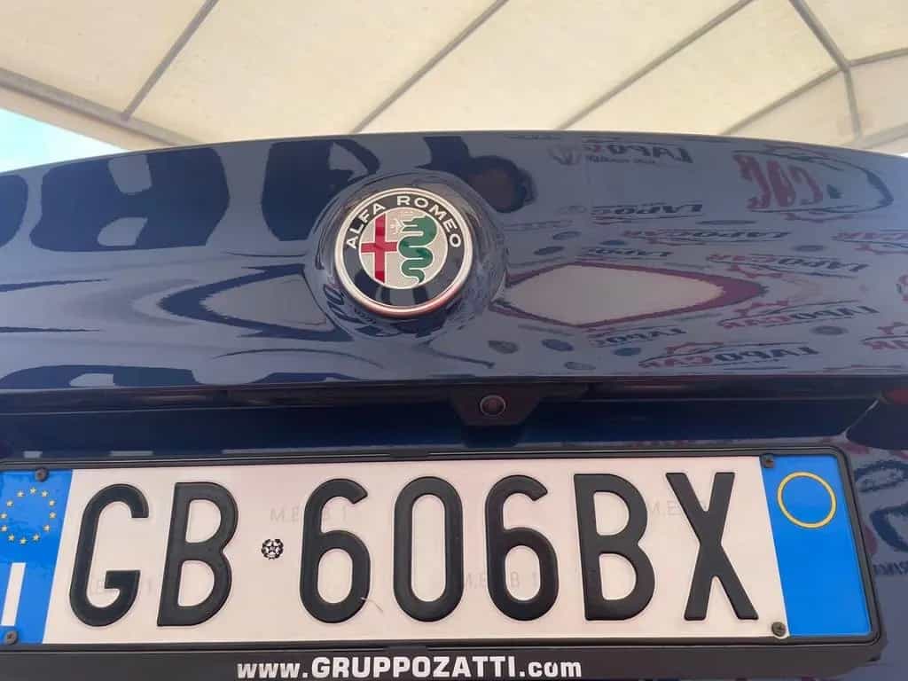 Alfa Romeo Giulia 2.0 Turbo 280 CV AT8 AWD Q4 Ve 08/2020-photo-7
