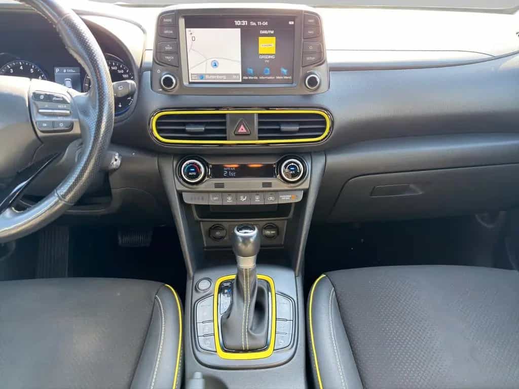 Hyundai Kona Style 2WD AHK DAB+ NAVI TEMP KLIMA PDC 02/2019-photo-18