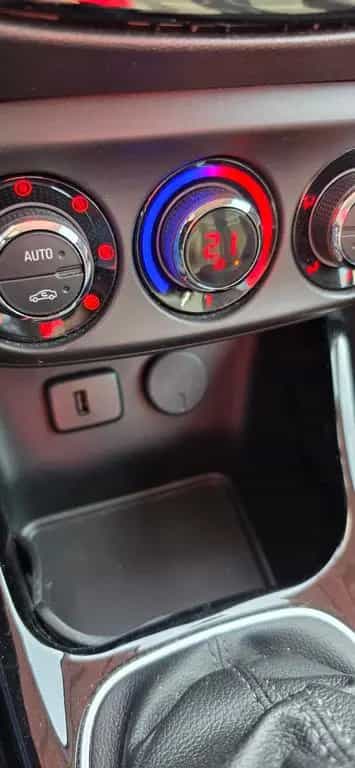 Opel Adam S, 1. Hand, Top gepflegt 08/2016-photo-13