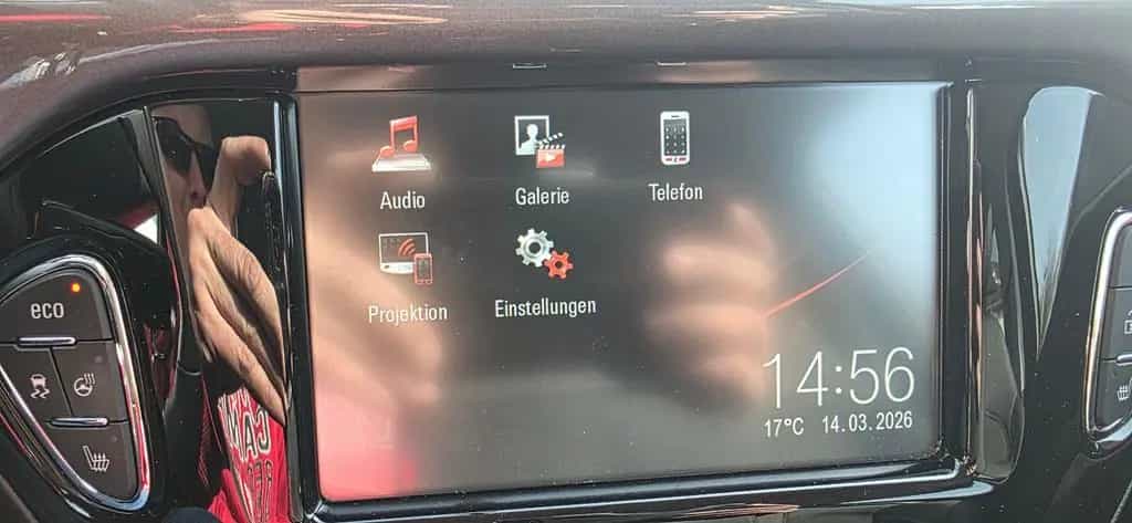 Opel Adam S, 1. Hand, Top gepflegt 08/2016-photo-38