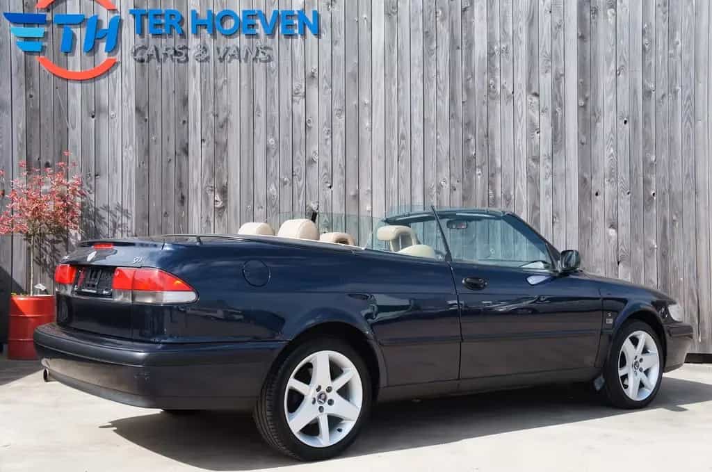 Saab 9-3 S Cabrio 2.0 Turbo Automatik Leder Sitzheiz. 04/2001-photo-2
