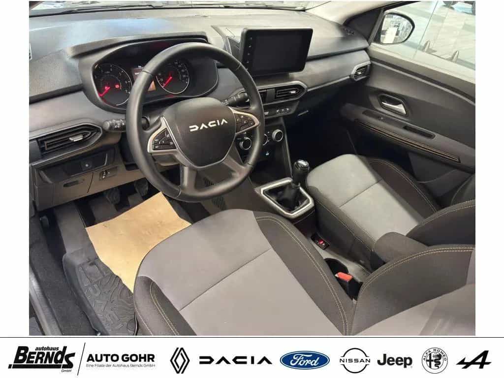 Dacia Jogger TCe 110 7-SITZER Extreme+ KLIMAAUTOM. NAV 05/2025-photo-13