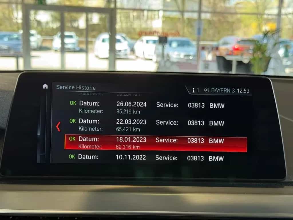 BMW 520 i Sport Line Touring Aut. LED NAVI LEDER 01/2018-photo-20