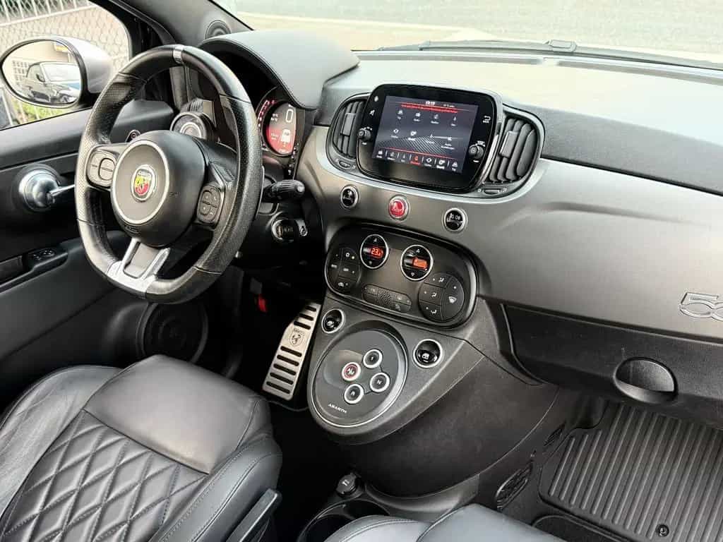 Abarth 500 595 Sport Leder Navi PDC Schalensitz 02/2023-photo-24