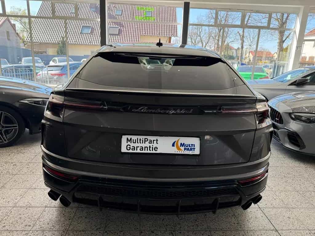 Lamborghini Urus 08/2021-photo-7