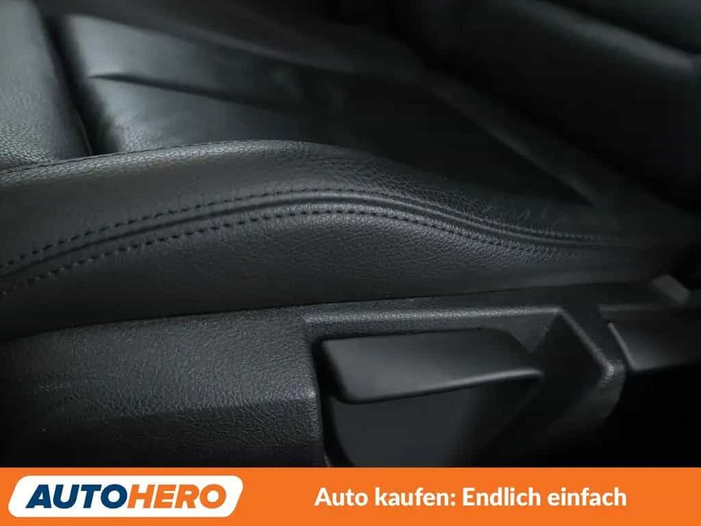 BMW 1 Series 118i Sport Line Aut.*NAVI*TEMPO*PDC*SHZ* 06/2019-photo-25