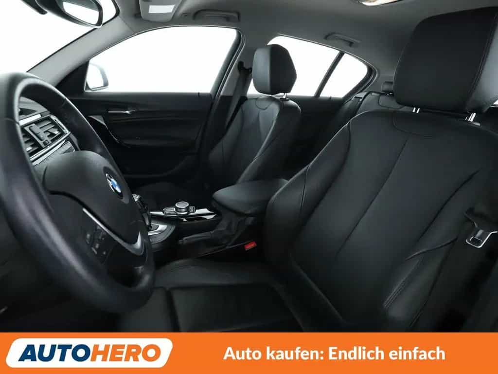 BMW 1 Series 118i Sport Line Aut.*NAVI*TEMPO*PDC*SHZ* 06/2019-photo-9