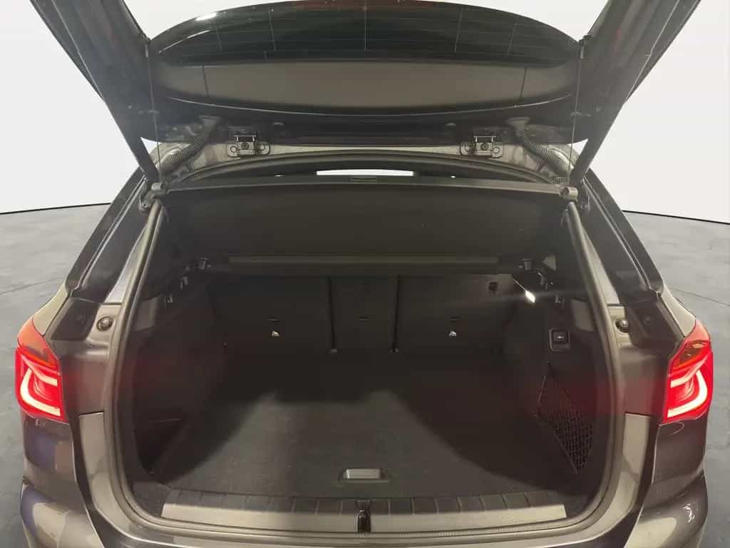 BMW X1 xDrive 20 i xLine *NAVI*LED*INDIVIDUAL*KAMERA 02/2016-photo-11