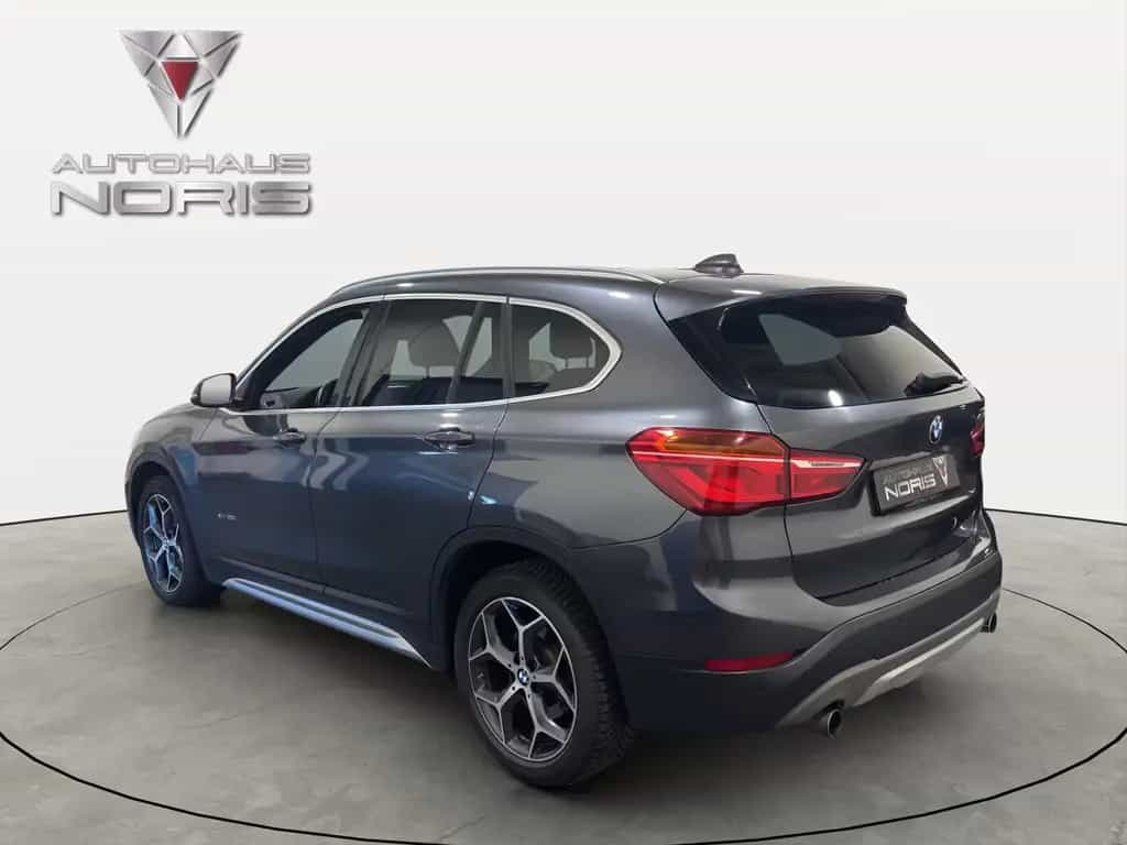 BMW X1 xDrive 20 i xLine *NAVI*LED*INDIVIDUAL*KAMERA 02/2016-photo-4