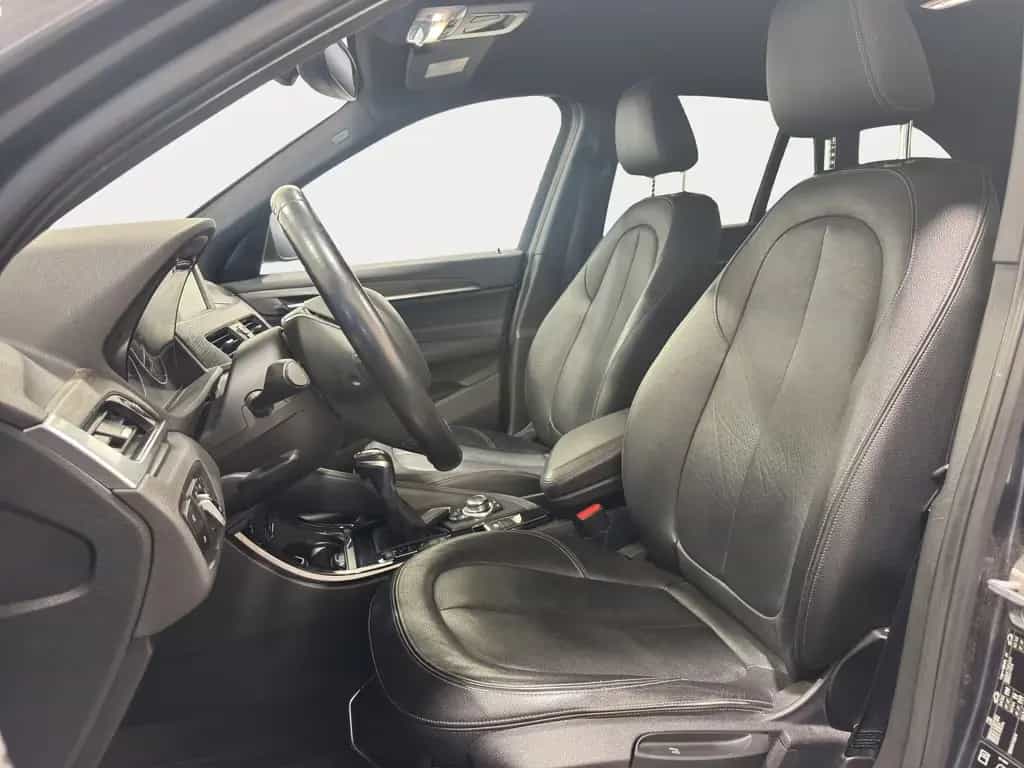 BMW X1 xDrive 20 i xLine *NAVI*LED*INDIVIDUAL*KAMERA 02/2016-photo-9
