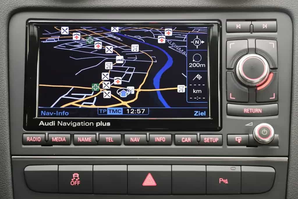 Audi S3 2.0 TFSI 265PS quattro Sportback Pano 1. Hand 02/2013-photo-16