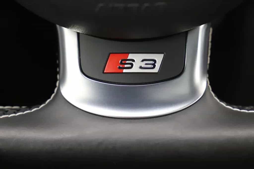 Audi S3 2.0 TFSI 265PS quattro Sportback Pano 1. Hand 02/2013-photo-34