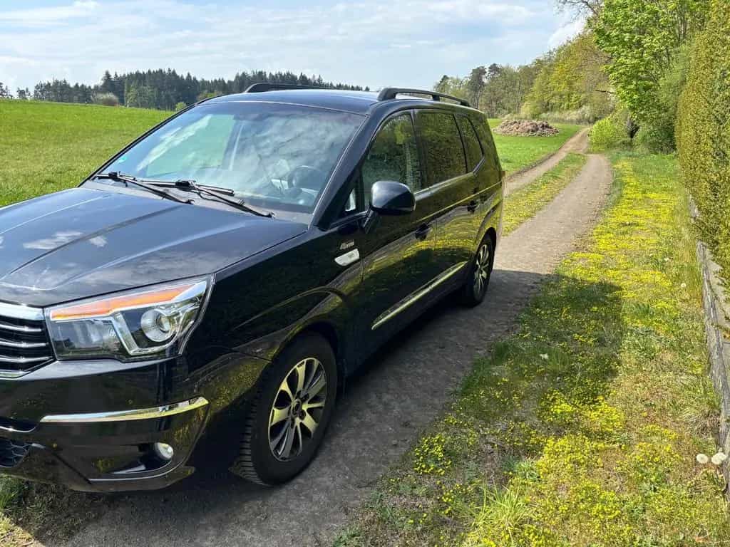 Ssangyong Rodius 4WD Automatik Sapphire Mercedes Technik 05/2018-photo-2