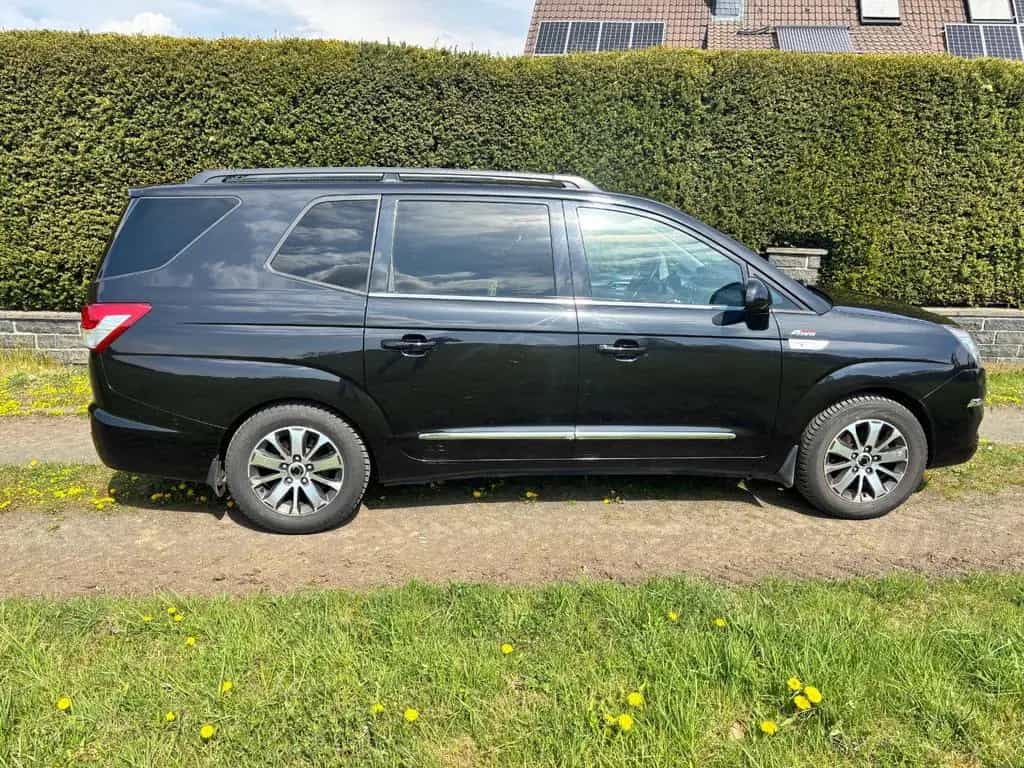 Ssangyong Rodius 4WD Automatik Sapphire Mercedes Technik 05/2018-photo-4