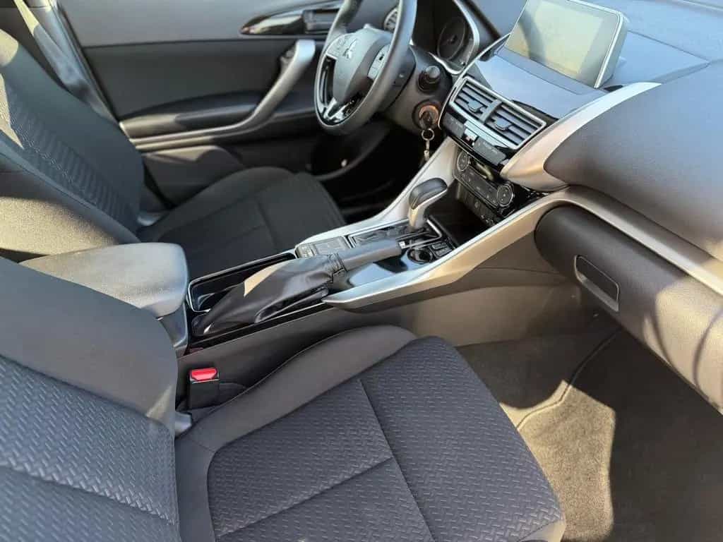 Mitsubishi Eclipse Cross 1.5 T-MIVEC Diamant Edition 2WD* 07/2019-photo-10
