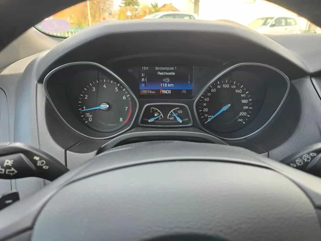 Ford Focus Turnier ST-Line 11/2017-photo-3