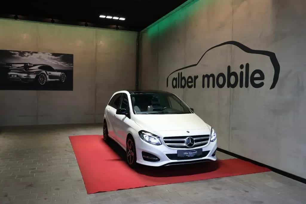 Mercedes-Benz B-Class 220 4Matic Urb. Style Edit. Pano Spur AHK Me 11/2018-photo-7