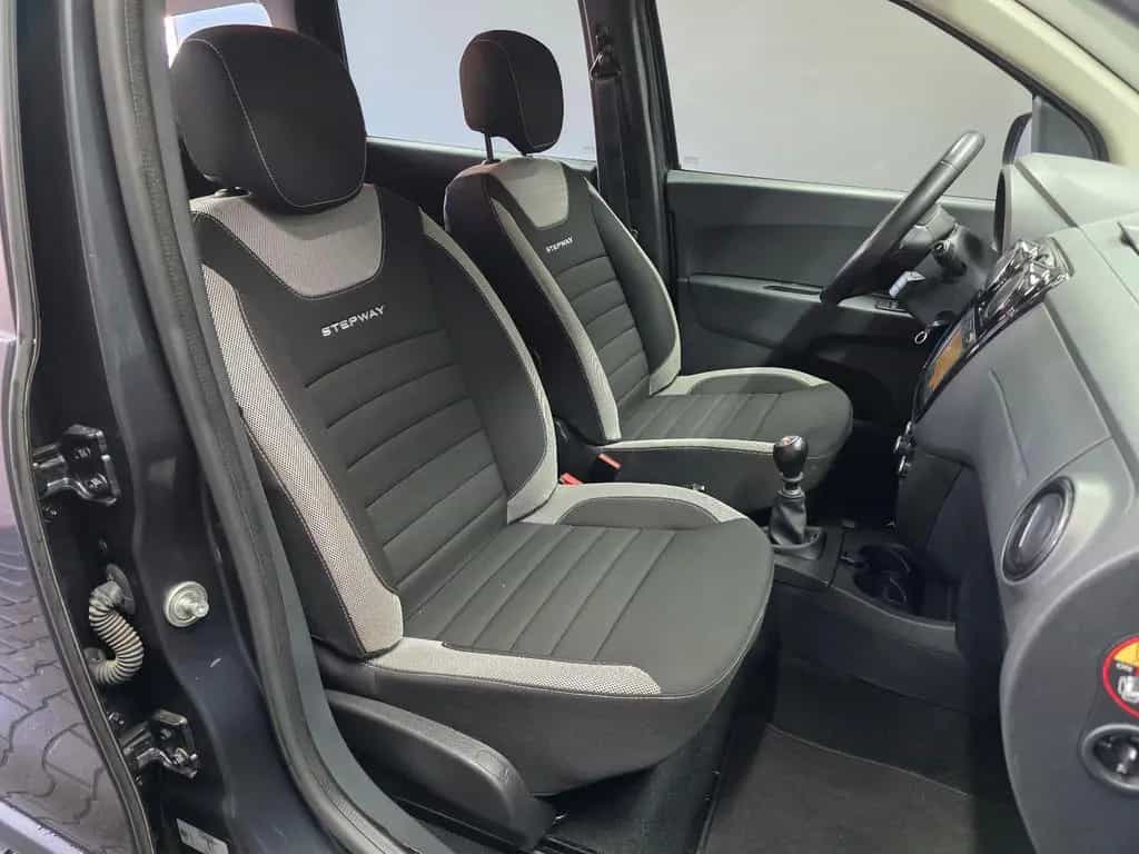 Dacia Lodgy Stepway, 7 SITZER, NAVI, R-KAMERA, AHK 01/2022-photo-12
