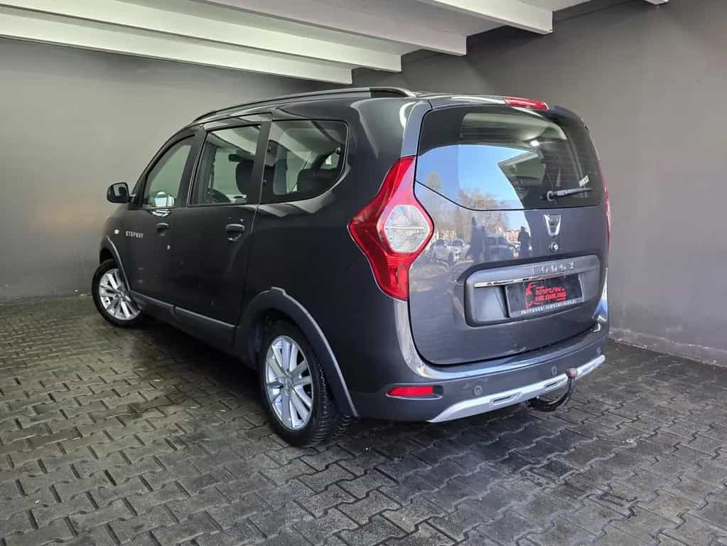 Dacia Lodgy Stepway, 7 SITZER, NAVI, R-KAMERA, AHK 01/2022-photo-3