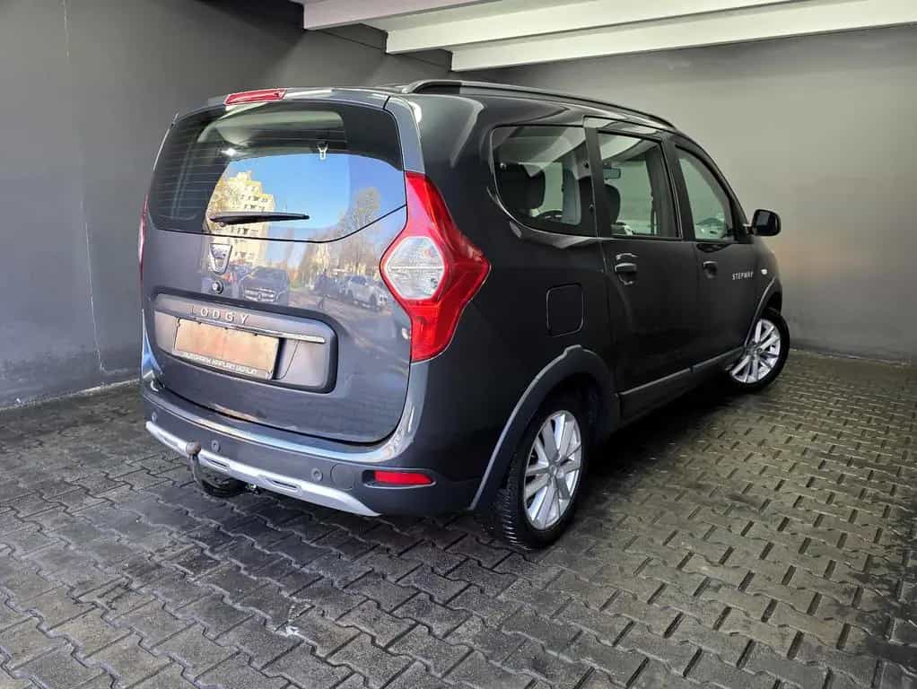 Dacia Lodgy Stepway, 7 SITZER, NAVI, R-KAMERA, AHK 01/2022-photo-5