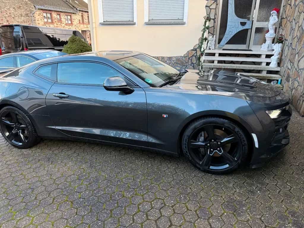 Chevrolet Camaro 6.2 V8 - MagneticRide - EU - UNFALLFREI 05/2017-photo-1