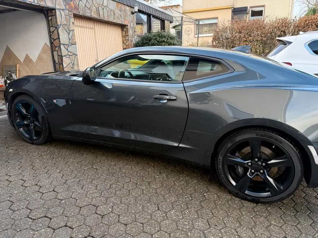 Chevrolet Camaro 6.2 V8 - MagneticRide - EU - UNFALLFREI 05/2017-photo-12