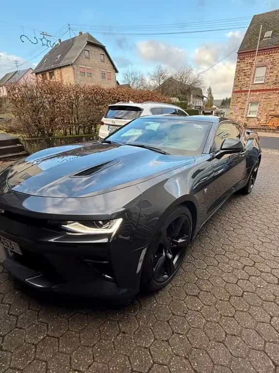 Chevrolet Camaro 6.2 V8 - MagneticRide - EU - UNFALLFREI 05/2017-photo-2