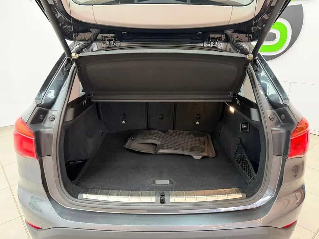 BMW X1 sDrive  Navi/Freisp/Temp/Sitzheizung 01/2018-photo-18