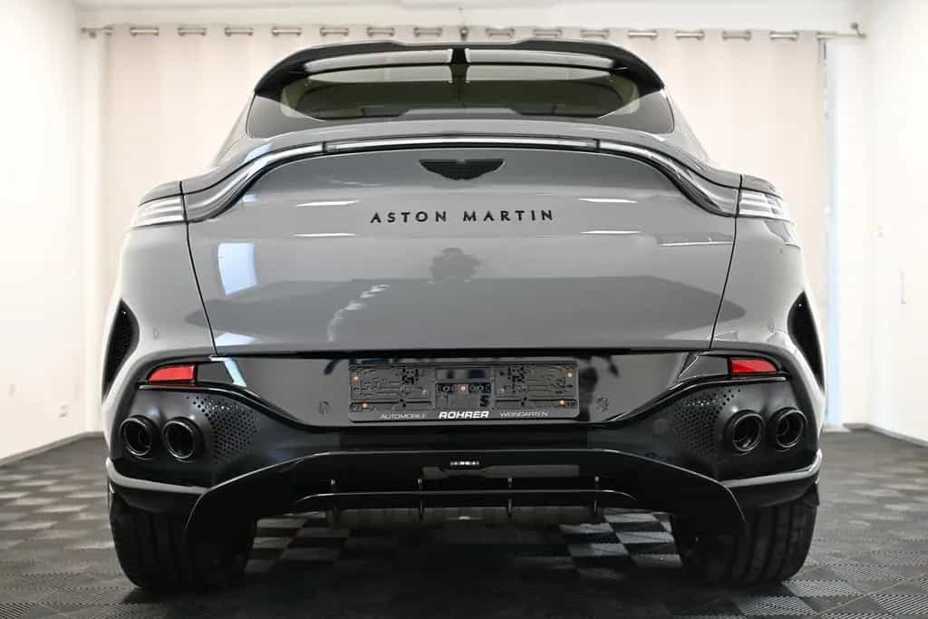 Aston Martin DBX 707 / China Grey / Sandstorm / 23 Zoll / New 04/2026-photo-17