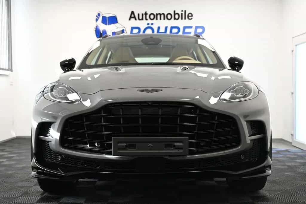 Aston Martin DBX 707 / China Grey / Sandstorm / 23 Zoll / New 04/2026-photo-5