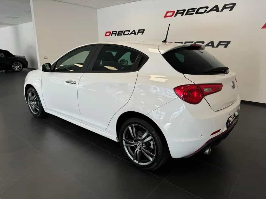 Alfa Romeo Giulietta 1.6 JTDm 120 CV Sport 88.00 01/2018-photo-2