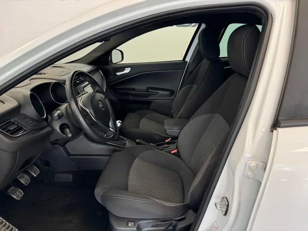 Alfa Romeo Giulietta 1.6 JTDm 120 CV Sport 88.00 01/2018-photo-5